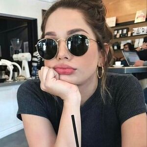 LIKE NEW Ray Ban Round Metal Green Lens RB3447 Men /Women Sunglasses